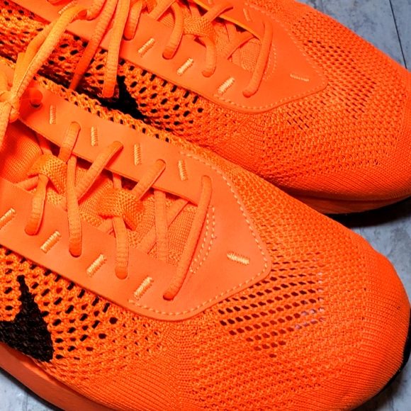 Nike Air Max Flyknit Racer - Total Orange. Size - 10.5 - Picture 5 of 11